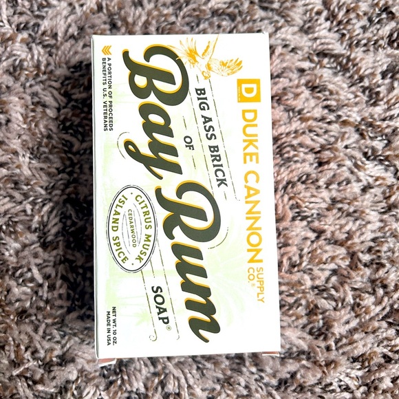 Duke Cannon Supply Co. Big Ass Brick of Bay Rum Soap – Citrus Musk (10 oz) - Picture 1 of 4